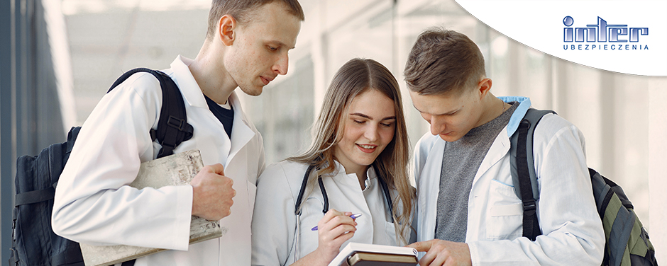 Uwaga! Studenci medycyny w grupie zwiększonego ryzyka! Zakażenie WZW lub HIV w czasie stażu.